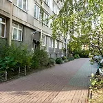 Nowogrodzka 78 - Dla 4 Osób - 200m Od Szpitala Klinicznego Na Lindleya - 1km Do Dworca Centralnego - Wifi - Smart Tv 45 Cali