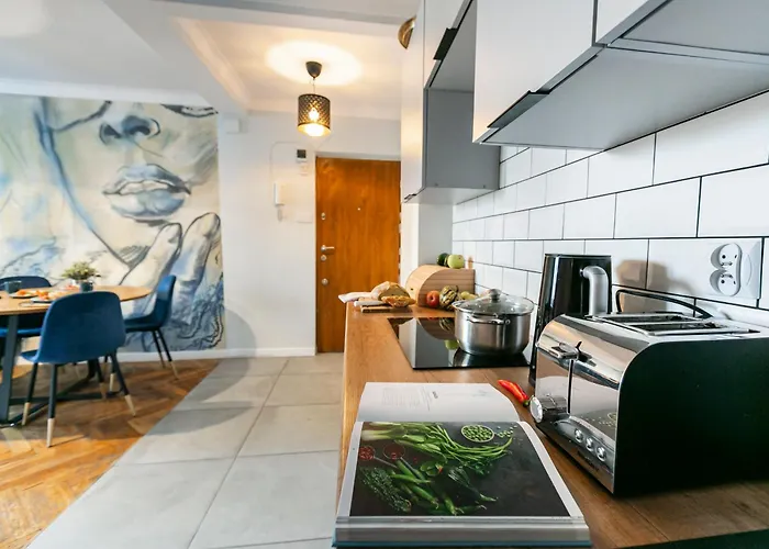 Nowogrodzka 78 - Dla 4 Osob - 200m Od Szpitala Klinicznego Na Lindleya - 1km Do Dworca Centralnego - Wifi - Smart Tv 45 Cali شقة *