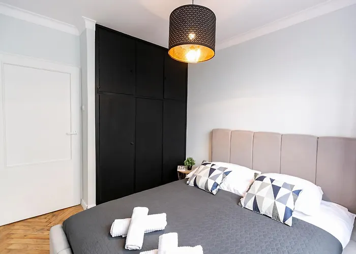 Nowogrodzka 78 - Dla 4 Osob - 200m Od Szpitala Klinicznego Na Lindleya - 1km Do Dworca Centralnego - Wifi - Smart Tv 45 Cali *