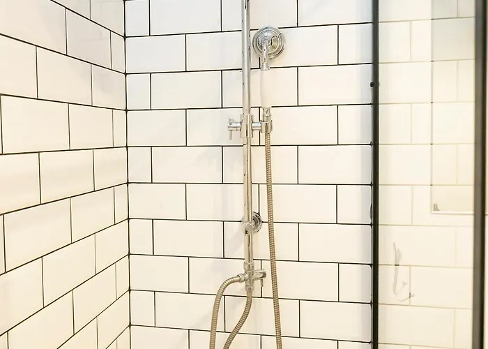 Nowogrodzka 78 - Dla 4 Osob - 200m Od Szpitala Klinicznego Na Lindleya - 1km Do Dworca Centralnego - Wifi - Smart Tv 45 Cali *