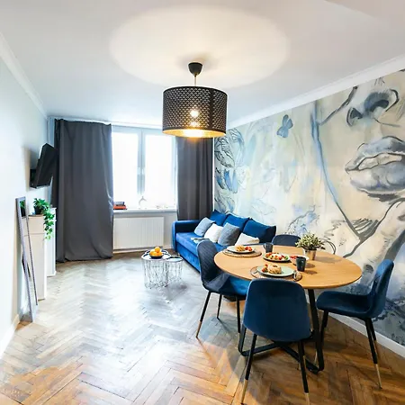 Nowogrodzka 78 - Dla 4 Osób - 200m Od Szpitala Klinicznego Na Lindleya - 1km Do Dworca Centralnego - Wifi - Smart Tv 45 Cali *