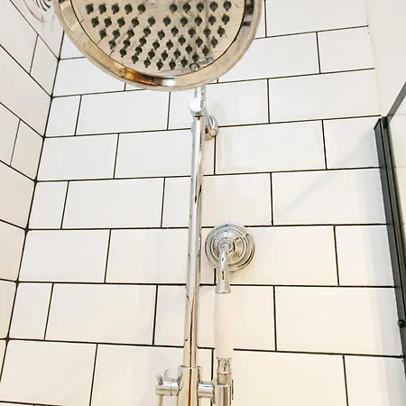 Appartement Nowogrodzka 78 - Dla 4 Osob - 200m Od Szpitala Klinicznego Na Lindleya - 1km Do Dworca Centralnego - Wifi - Smart Tv 45 Cali *