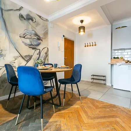 Nowogrodzka 78 - Dla 4 Osob - 200m Od Szpitala Klinicznego Na Lindleya - 1km Do Dworca Centralnego - Wifi - Smart Tv 45 Cali