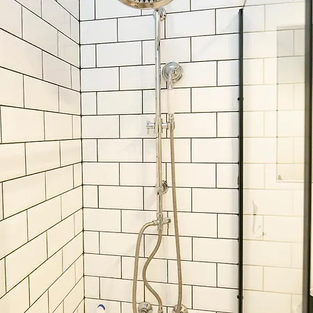 Nowogrodzka 78 - Dla 4 Osob - 200m Od Szpitala Klinicznego Na Lindleya - 1km Do Dworca Centralnego - Wifi - Smart Tv 45 Cali *