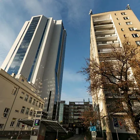 Nowogrodzka 78 - Dla 4 Osob - 200m Od Szpitala Klinicznego Na Lindleya - 1km Do Dworca Centralnego - Wifi - Smart Tv 45 Cali Διαμέρισμα